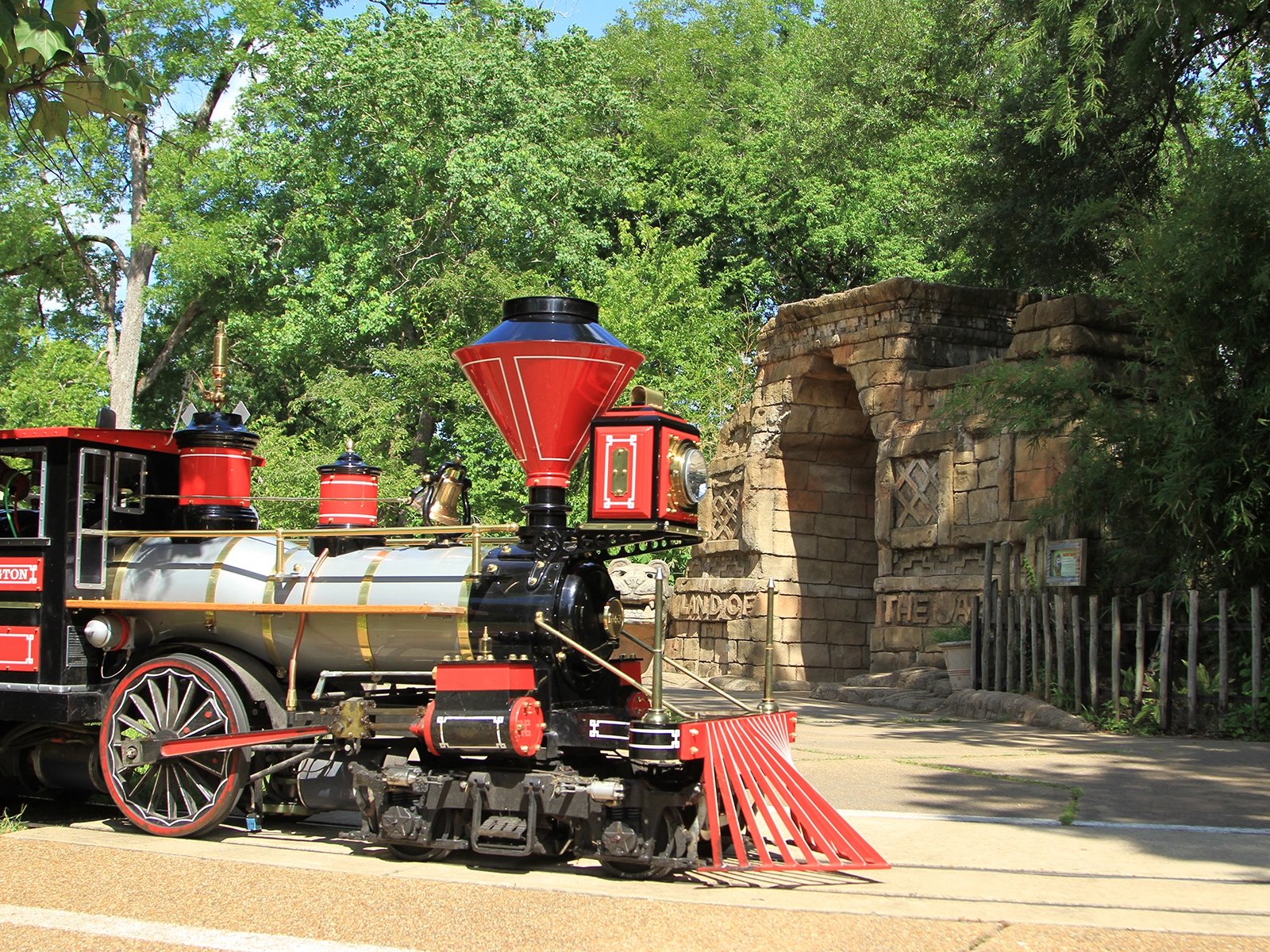 zoo train